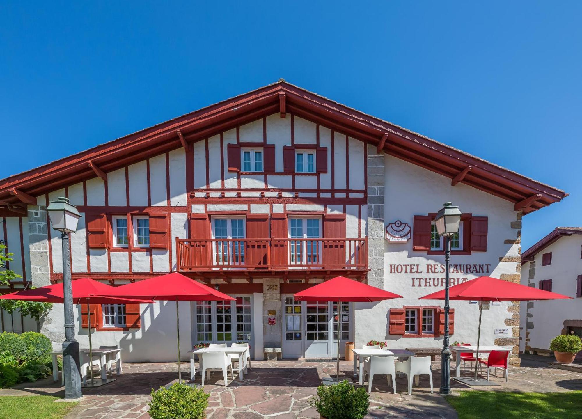 Hotel Ithurria - Teritoria Ainhoa Exterior photo