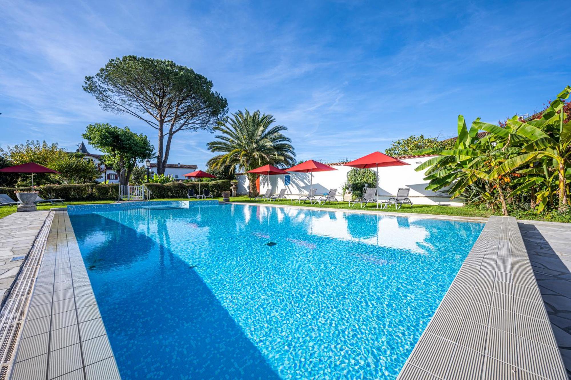 Hotel Ithurria - Teritoria Ainhoa Exterior photo